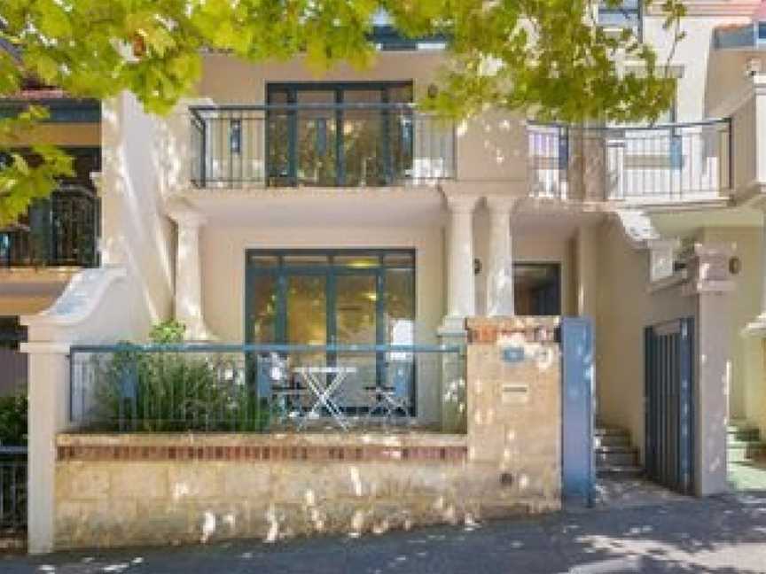 Luxurious Perth Townhouse, East Perth, WA