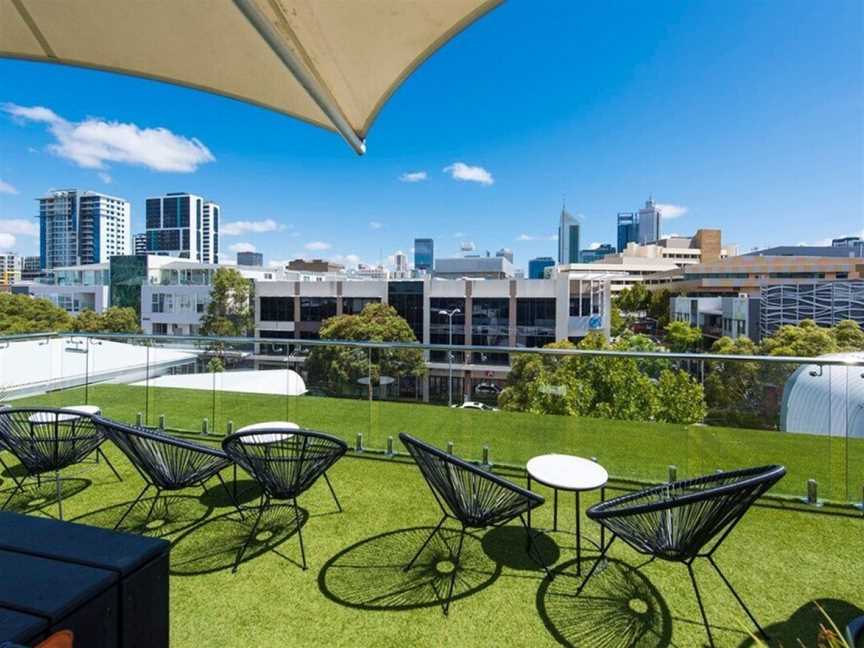 Modern Room with Rooftop Terrace Located Centrally, Perth, WA