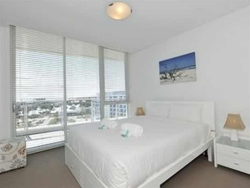 Seapoint 801, Accommodation in Mandurah Town
