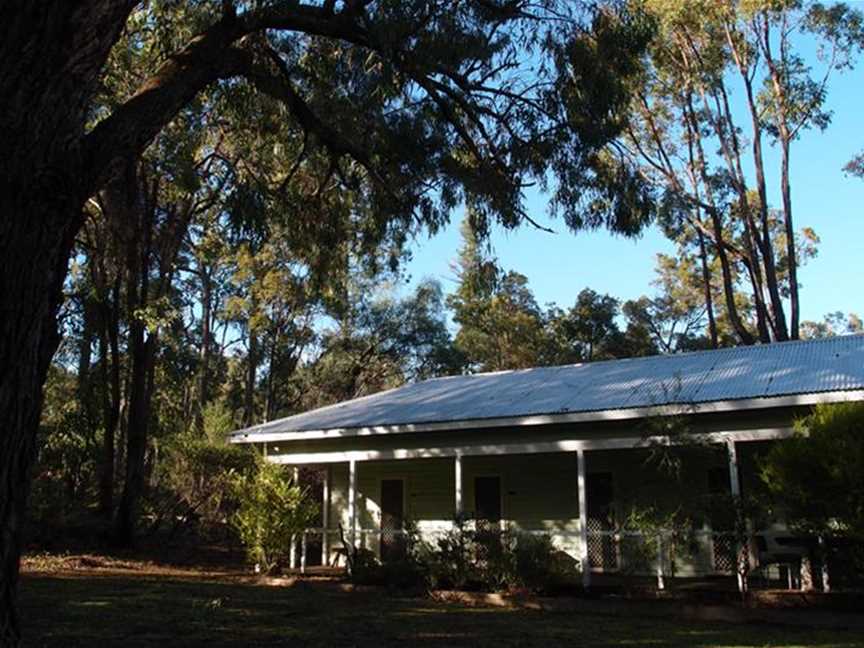 Forest Heritage Lodge, Accommodation in Dwellingup
