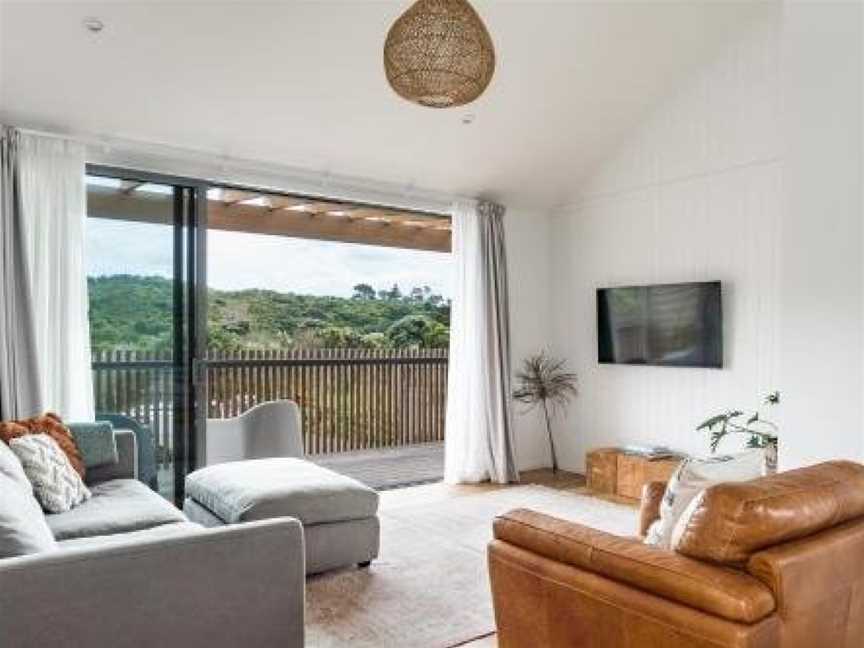 Brand new 2BR Apt with King beds and luxury linen, Raglan, New Zealand