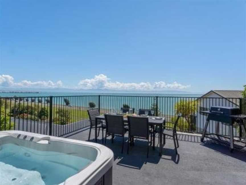 Ocean Spa Views, Nelson, New Zealand