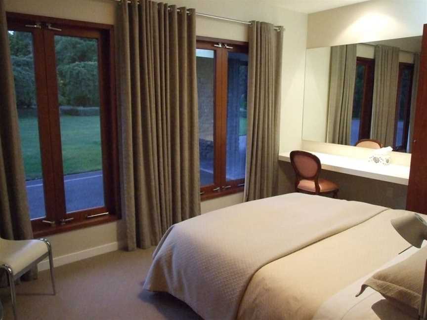 Wellesley Lodge Pukawa Bay, Tokaanu, New Zealand