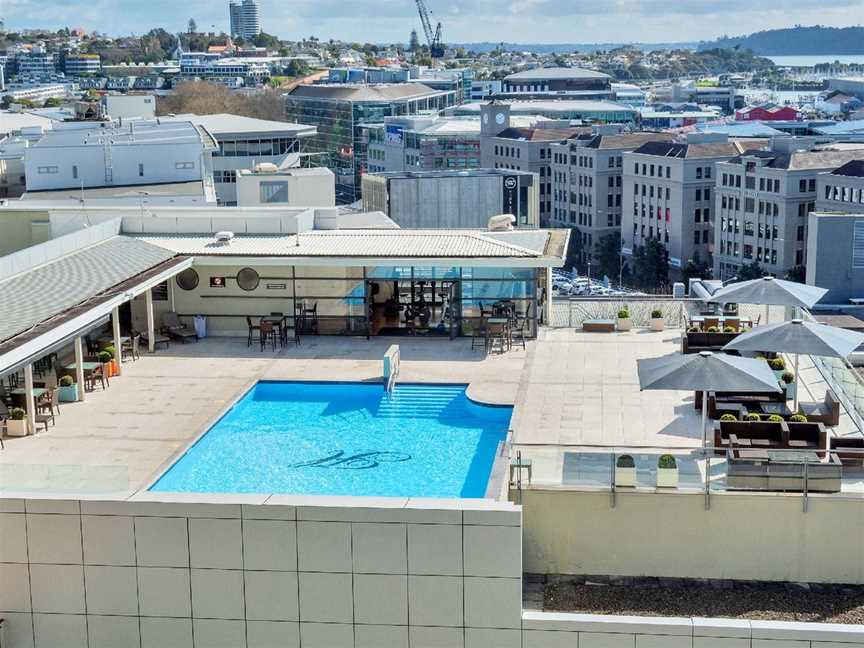 City and Harbour Views From Stylish CBD Apartment, Eden Terrace, New Zealand