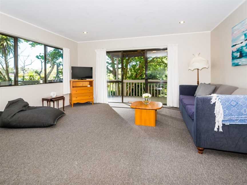Browns bay Cozy & Private 3 Bedrooms House, Campbells Bay, New Zealand