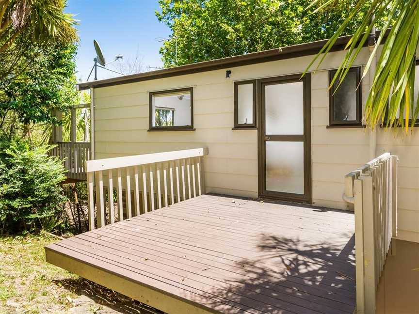 Browns bay Cozy & Private 3 Bedrooms House, Campbells Bay, New Zealand
