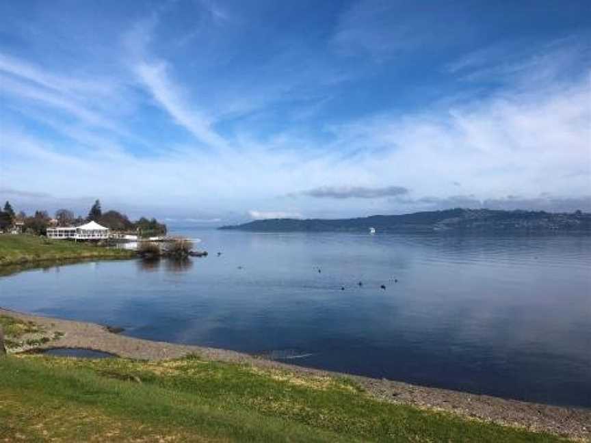 Getaway at the Lake., Taupo, New Zealand