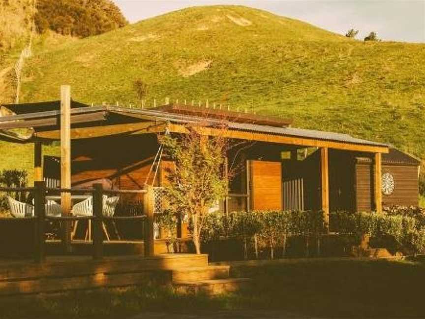 Luxurious Farm Cabin with Outdoor Bath, Greerton, New Zealand