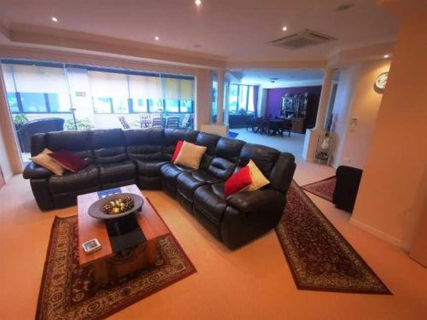 Large luxury apartment located right in town, Taupo, New Zealand