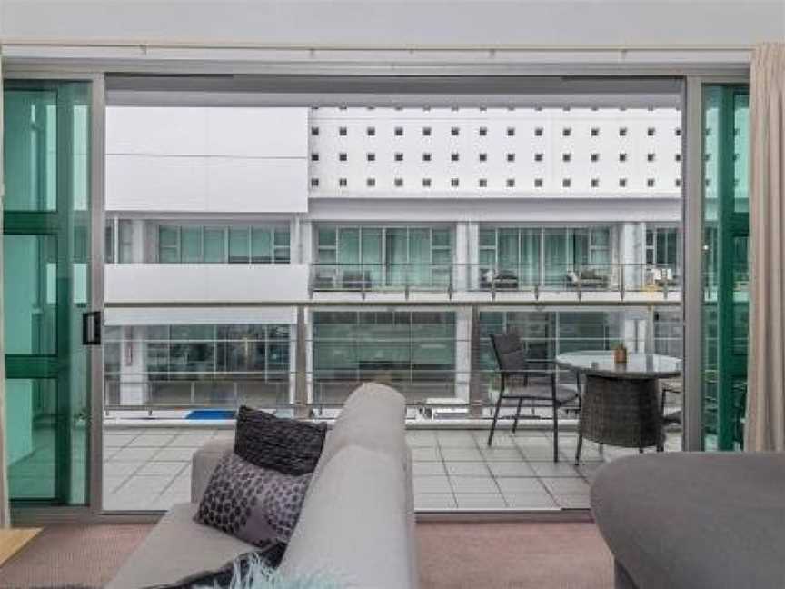 Princes Wharf - Luxury Studio Apartment, Eden Terrace, New Zealand