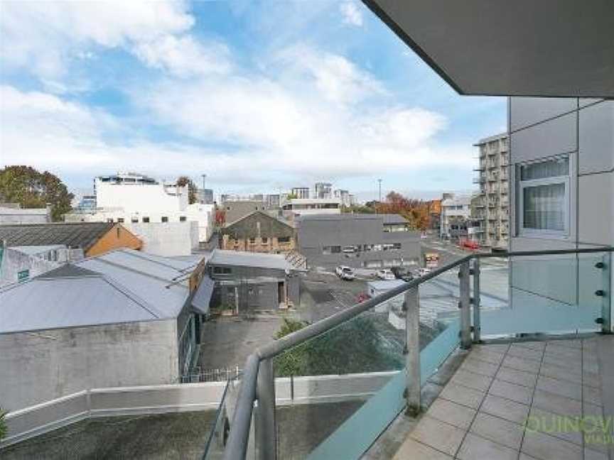 QV Spacious Bright Apt Balconies and Parking- 932, Eden Terrace, New Zealand