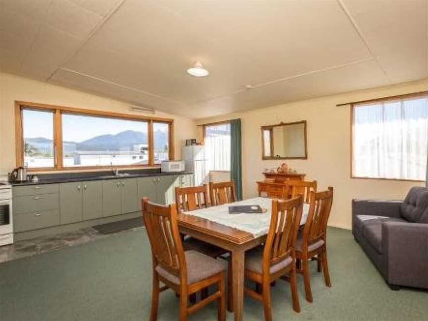 Parklane House - Te Anau Holiday Home, Te Anau, New Zealand