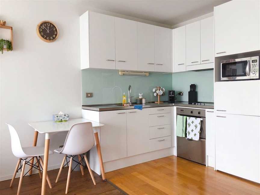 Sunny Cosy Apartment in Heart of Auckland Downtown, Eden Terrace, New Zealand