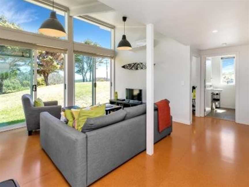 Te Whare Tui - Paroa Bay Chalets, Russell, New Zealand