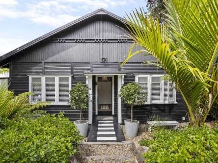 The French Cottage - You've Got It Maid, Waiheke Island (Suburb), New Zealand