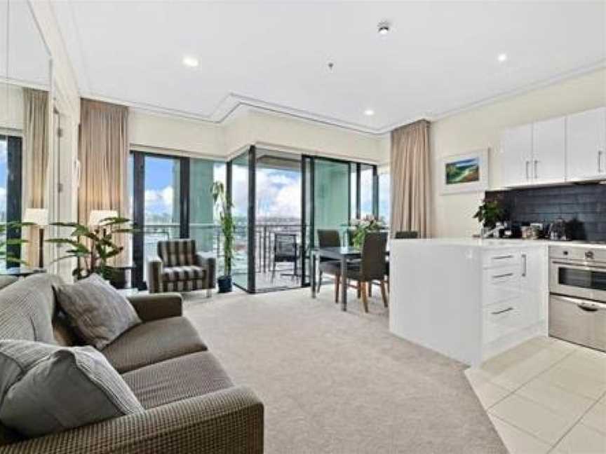 Sunny & sophisticated with stunning Viaduct views, Eden Terrace, New Zealand