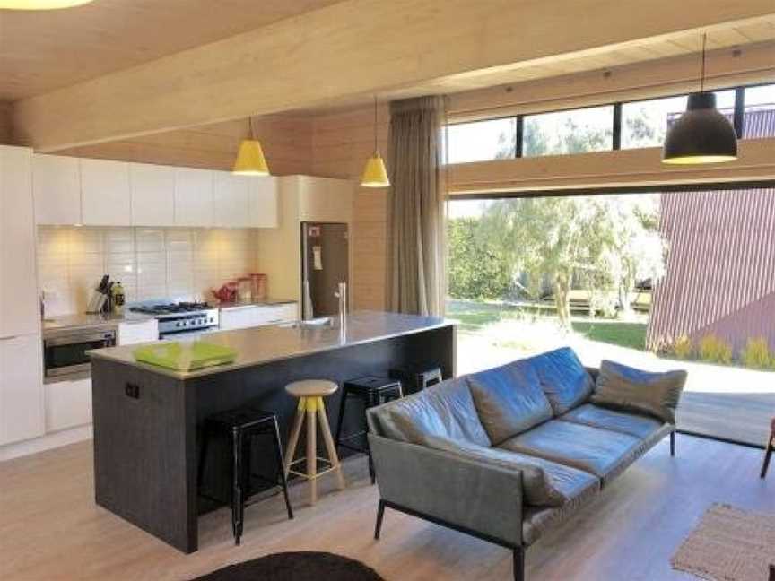 New Architecturally Designed Cottage, Wanaka, New Zealand