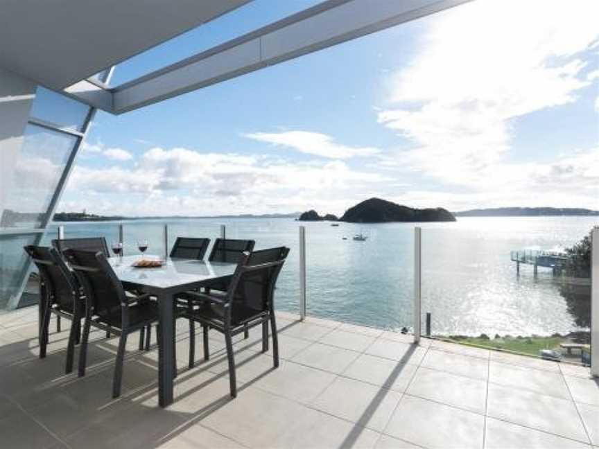 Sail Away - Waterfront Paihia Holiday Apartment, Paihia, New Zealand