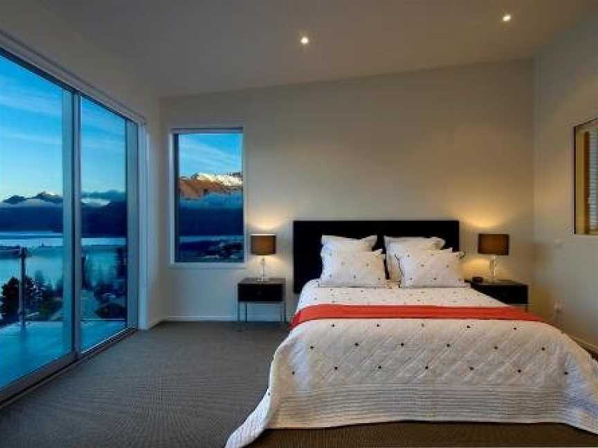 Bel Lago - every room with a lake view, Argyle Hill, New Zealand