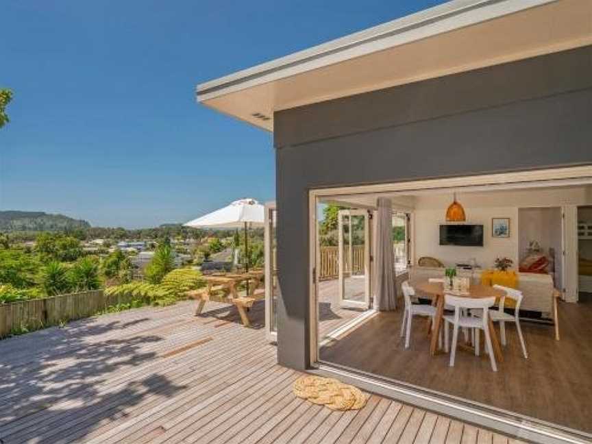 The Blockhouse - Whangamata Holiday Home, Whangamata, New Zealand