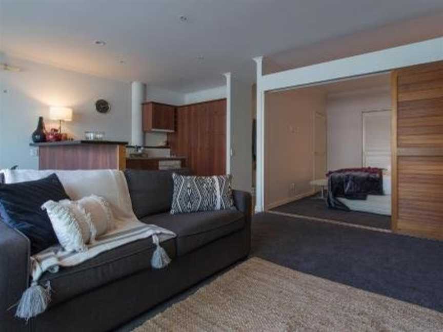 Warm & inviting 1 bedroom Apartment in the Viaduct Harbour, Eden Terrace, New Zealand