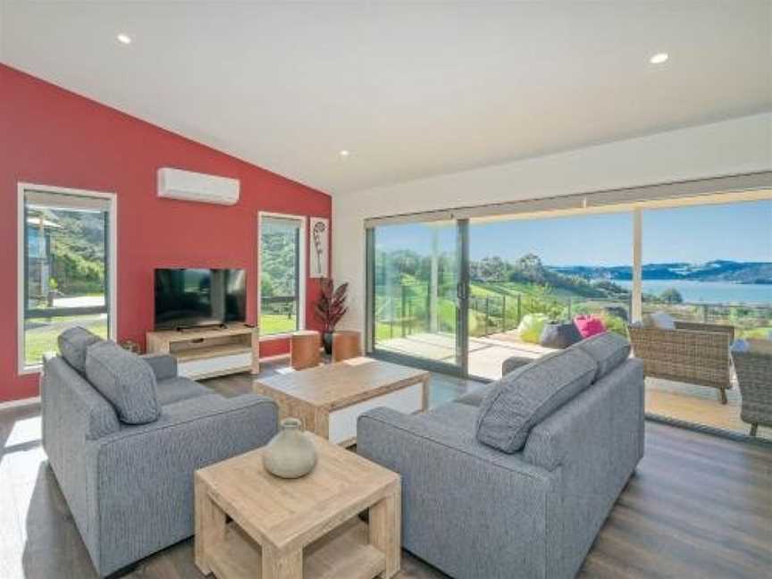 Peace and Paradise - Whitianga Holiday Home, Whitianga, New Zealand