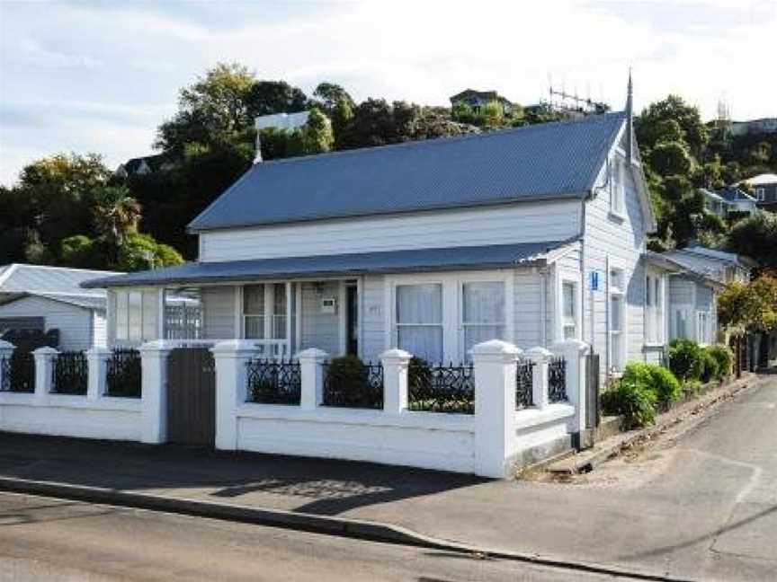 Puriri Downtown Villa - Napier Holiday Home, Napier, New Zealand