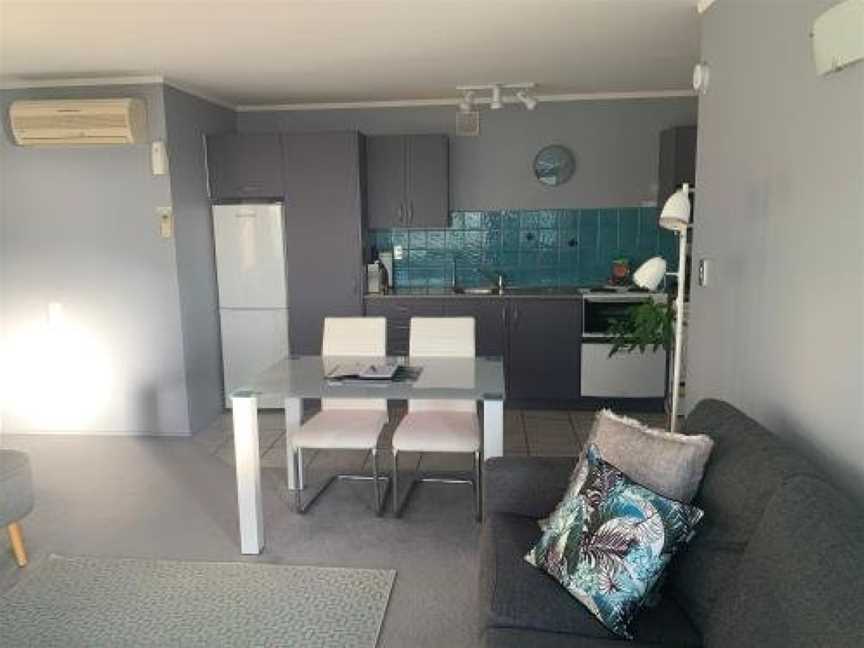 Beach Lane Apartment, Morningside, New Zealand