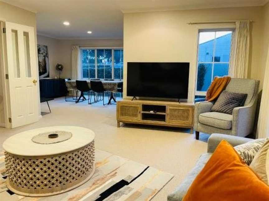 TAURANGA CITY CBD 5TH AVE Elegant Entire Home, Tauranga (Suburb), New Zealand