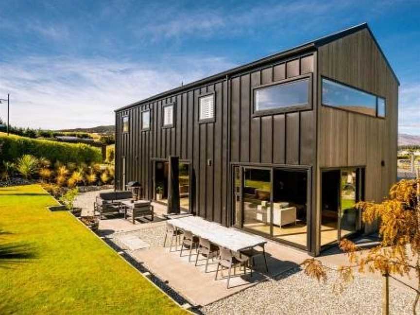 Mountain Gem - Wanaka Holiday Home, Wanaka, New Zealand