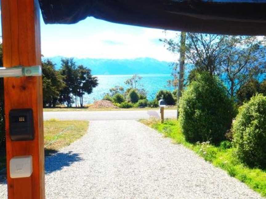 Lakefront Fantail Cottage Lake Hawea, Wanaka, Lake Hawea, New Zealand