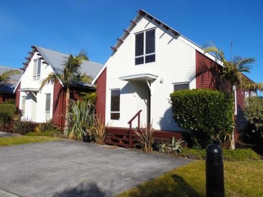 Tui - Hamurana Holiday Home, Mourea, New Zealand