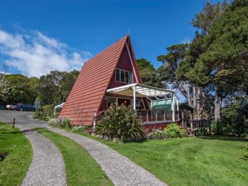 The Point House Wairoro Park - Russell Holiday Home, Russell, New Zealand