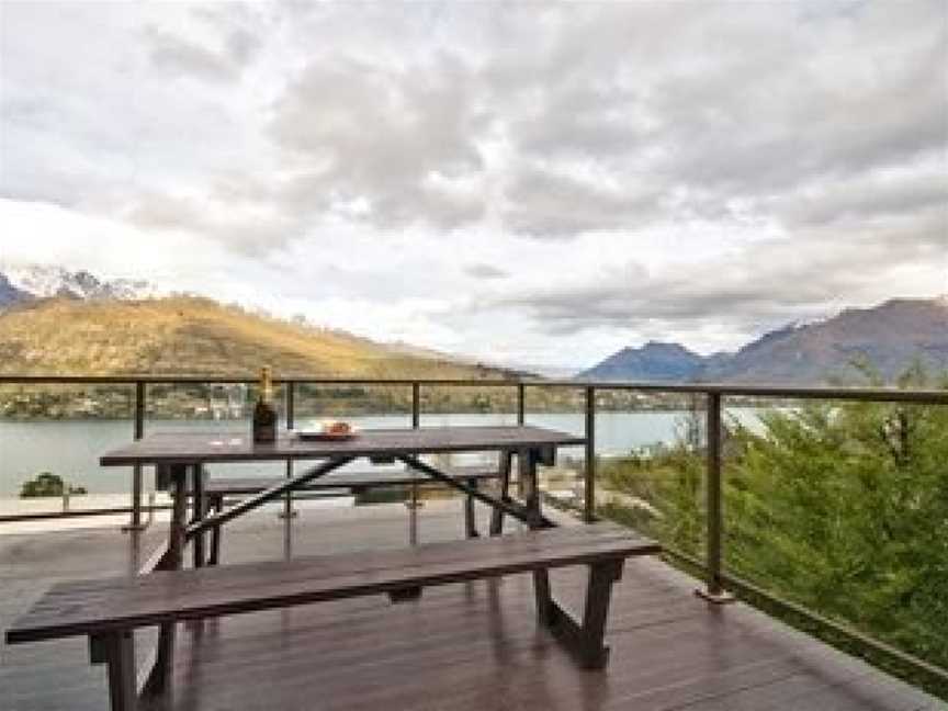 Woodlands Close Retreat, Argyle Hill, New Zealand