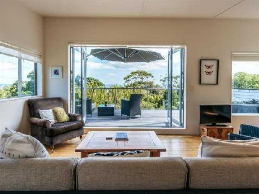 Alison's Place - Onetangi Holiday Home, Waiheke Island (Suburb), New Zealand