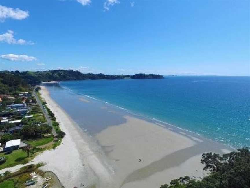 Alison's Place - Onetangi Holiday Home, Waiheke Island (Suburb), New Zealand
