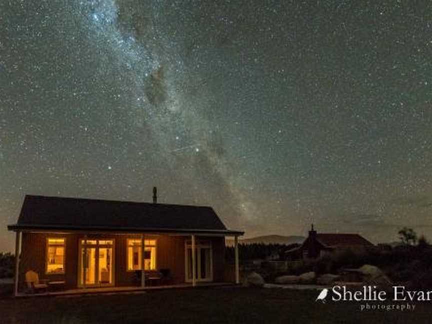 Night Sky Cottage - Kahu Cottage - HOT TUB, Twizel, New Zealand
