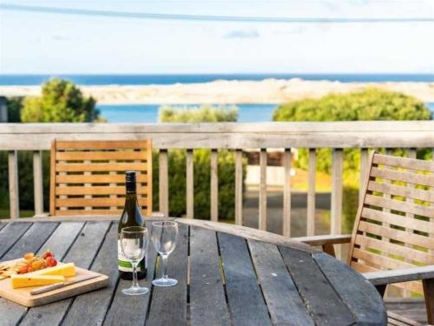 Talinga Ocean Views - Mangawhai Holiday Home, Mangawhai, New Zealand