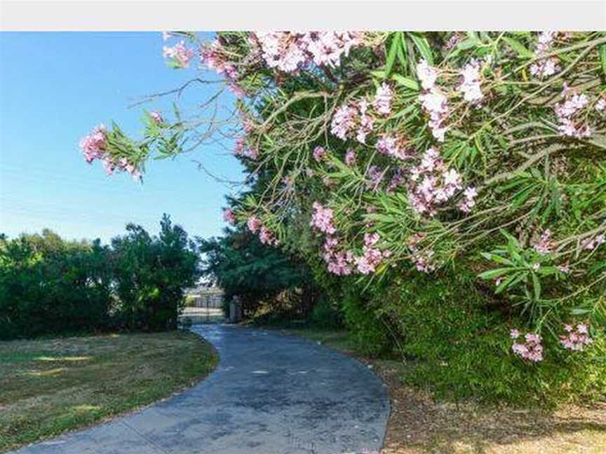 The Clive Hideaway, Te Awanga, New Zealand