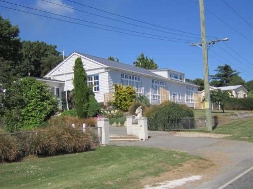 The Old School Enfield, Oamaru, New Zealand