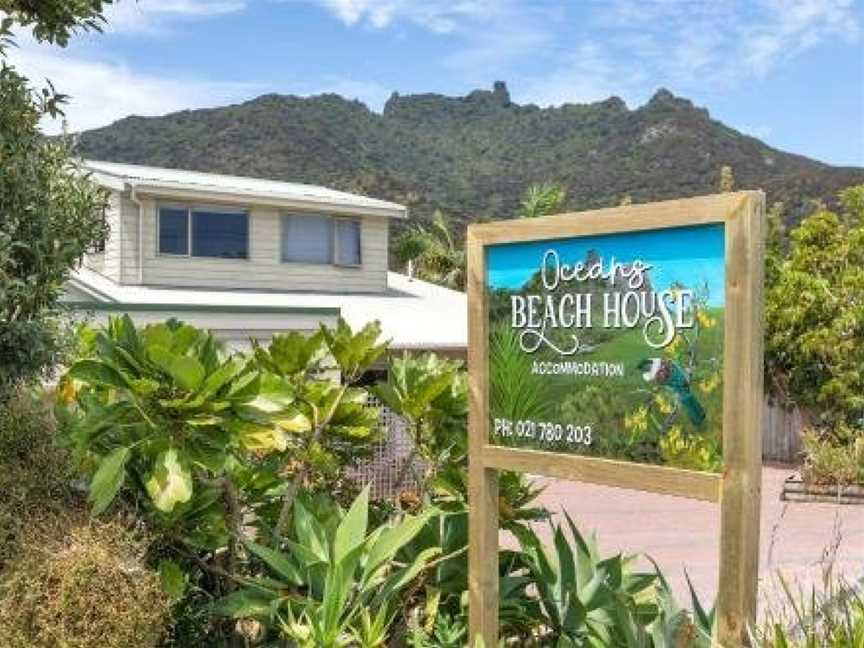 Oceans Beach House Apartment -Outside areas shared and joined to the main house but completely self contained, Whangarei Heads, New Zealand