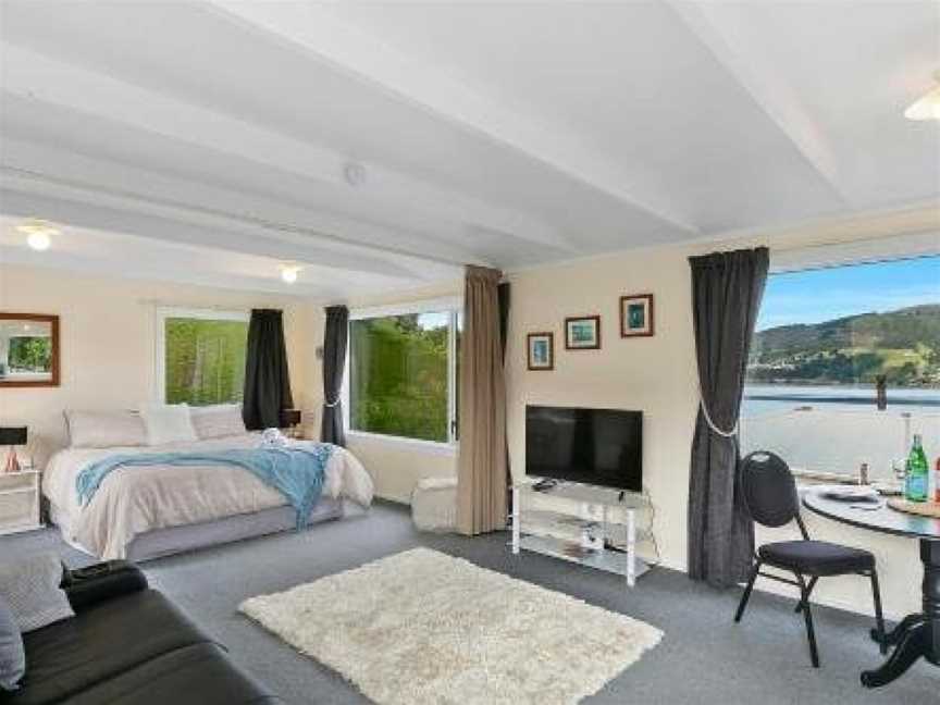 Macbay Retreat - Macandrew Bay Holiday Home, Dunedin (Suburb), New Zealand