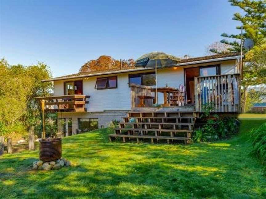 Gumhill Escape - Pauanui Holiday Home, Pauanui, New Zealand