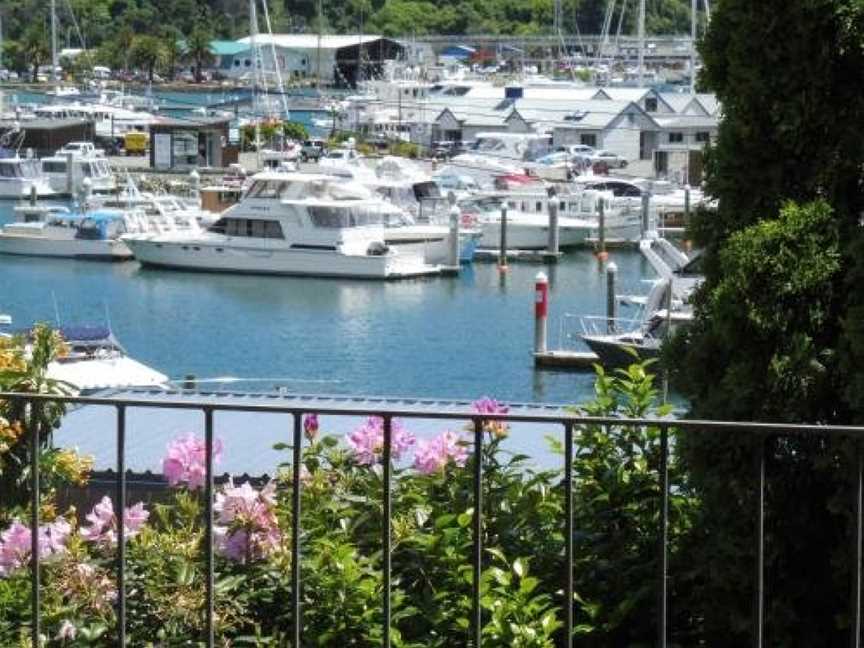 Picton Marina View, Picton, New Zealand