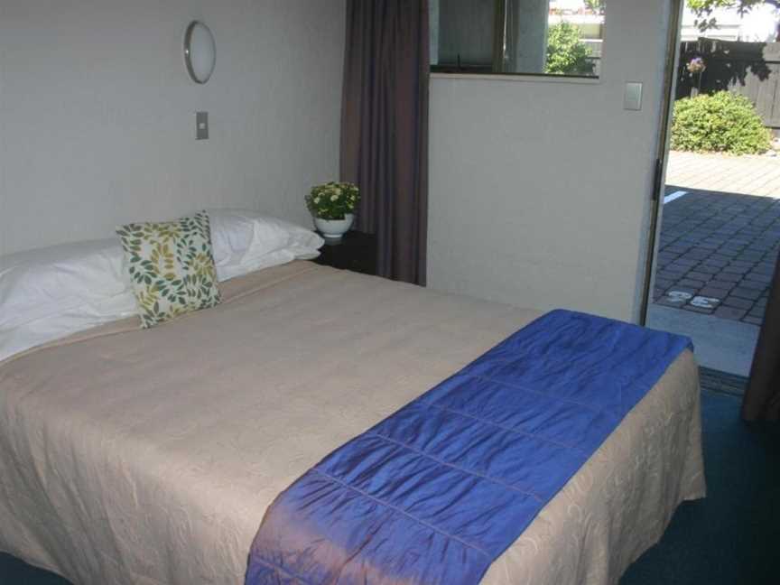 AAA Mana Motel, Aotea, New Zealand