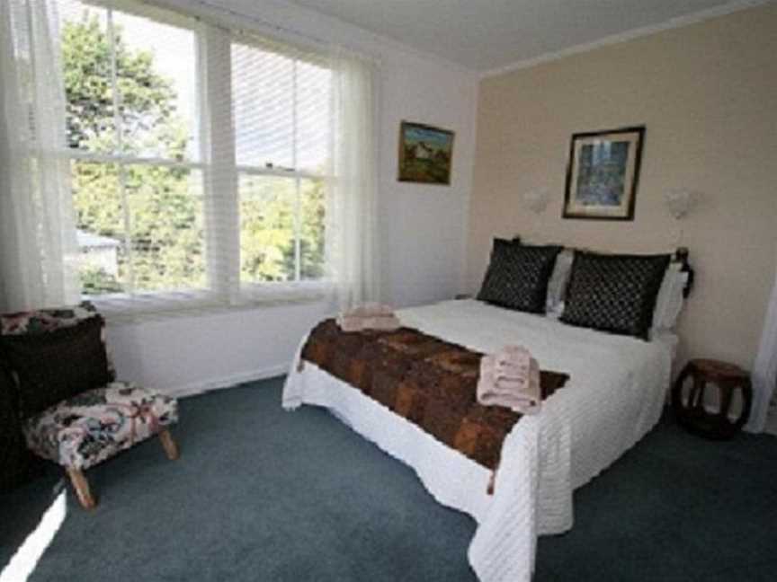 Cotswold Cottage Bed and Breakfast, Thames, New Zealand
