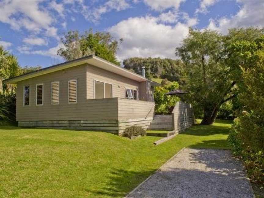 Whiritoa Haven - Whiritoa Holiday Home, Whangamata, New Zealand