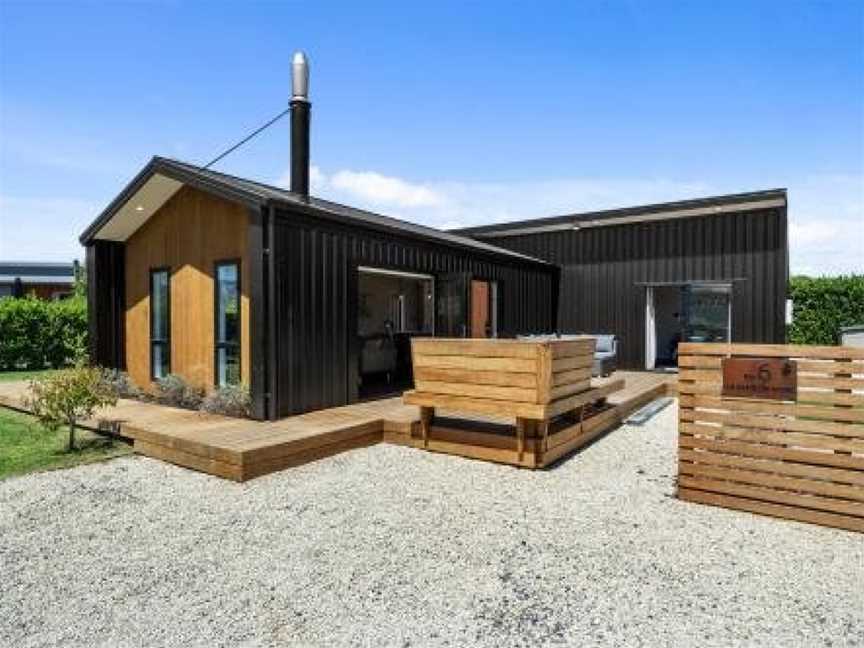 La Maison Noir, Martinborough, New Zealand