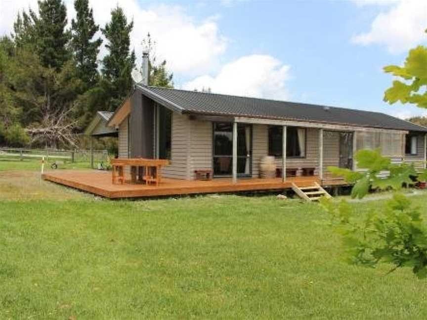 Waiora Lodge - Pokaka Holiday Home, Ohakune, New Zealand