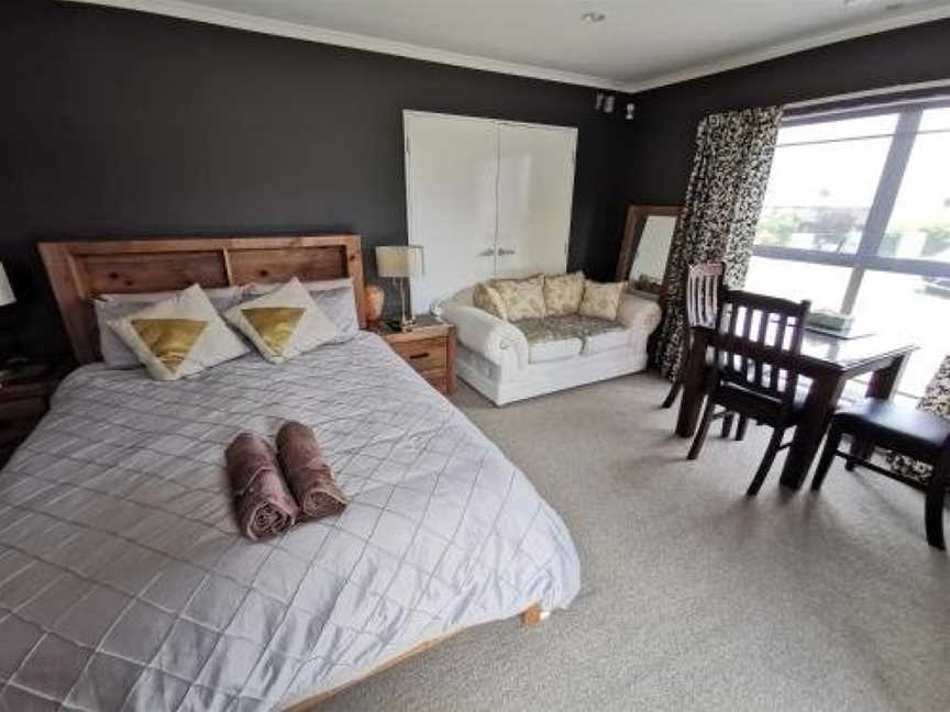 Lakeview Holiday Hideaway, Taupo, New Zealand